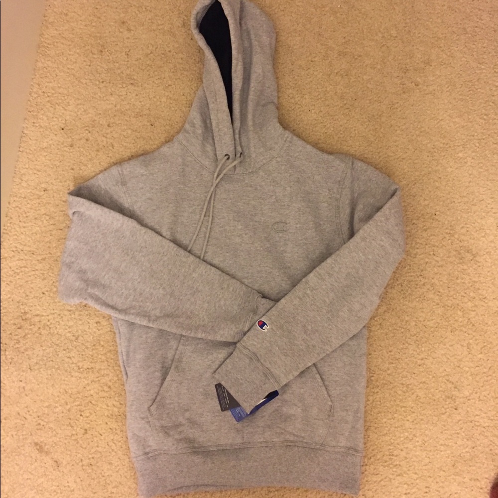 Champion hoodie small